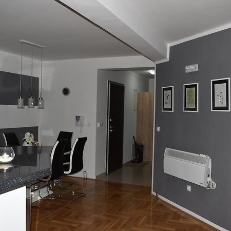 K & S Apartment 캐플례나 외부 사진