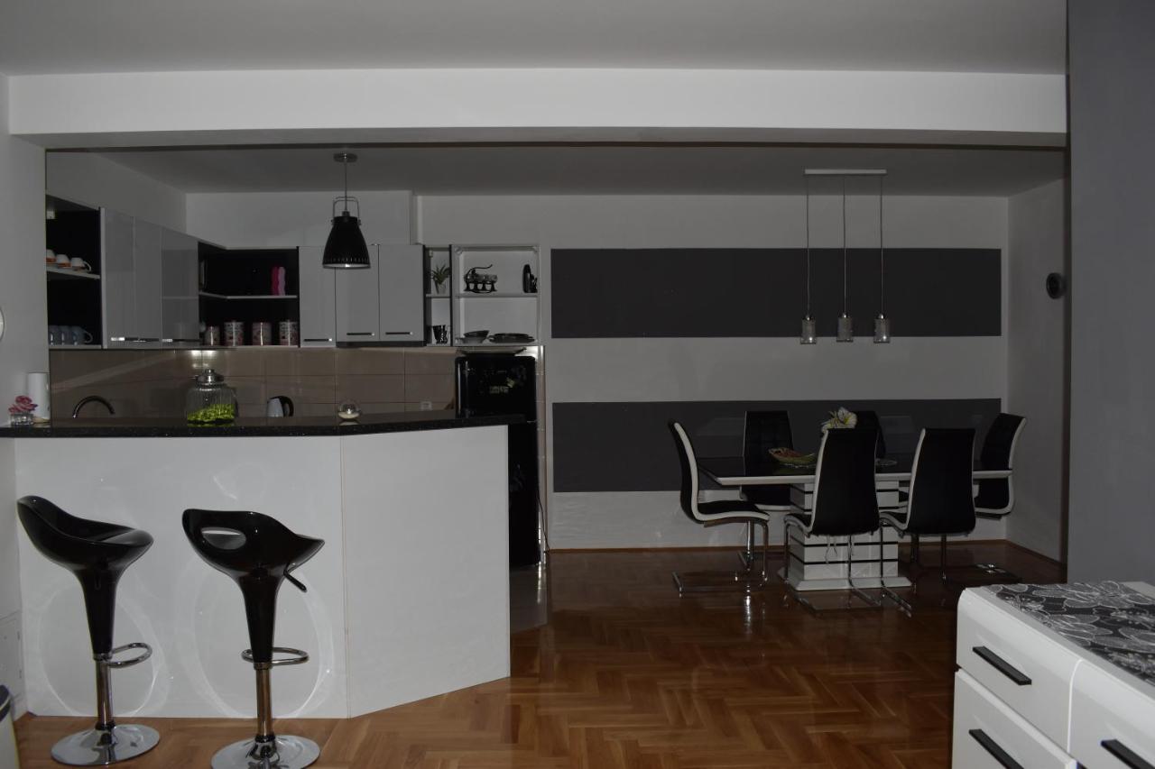 K & S Apartment 캐플례나 외부 사진