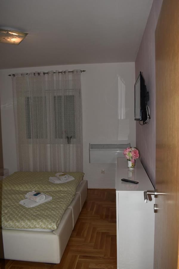 K & S Apartment 캐플례나 외부 사진